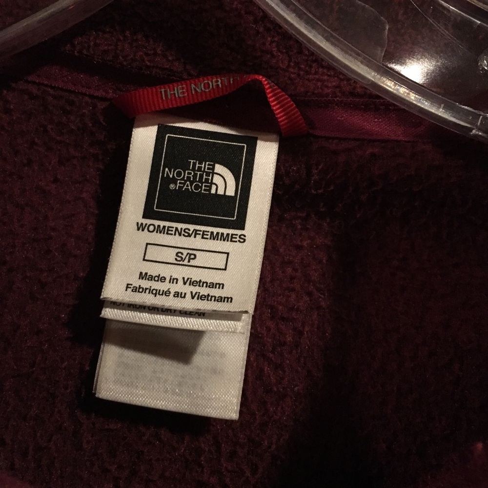 The North Face 1/3 ZIP pullover - Picture 2 of 3